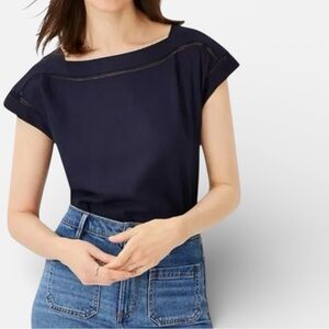 Ann Taylor Linen-Blend Blouse (Size M)